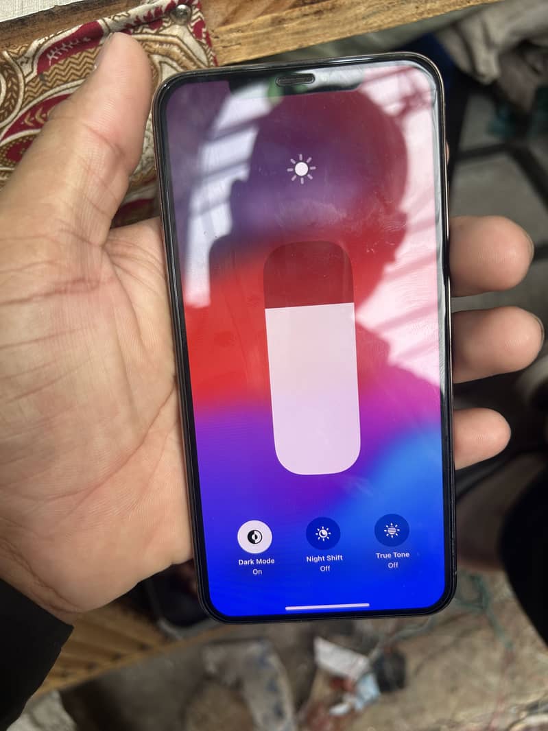 Apple iPhone XS Max 0