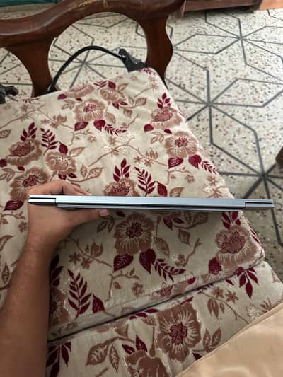 Dell XPS 13 9315 – Core i7 12th Gen / 16GB RAM / 512GB SSD
