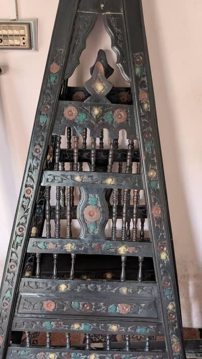 Chinioti Style Wooden Jhoola