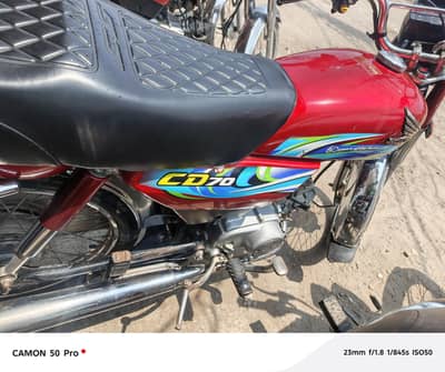 HONDA CD70 2024