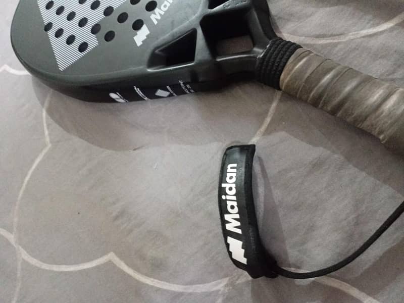 padel racket 2
