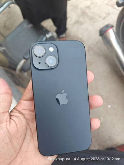 Apple iPhone 15