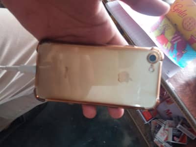 Apple iPhone 7