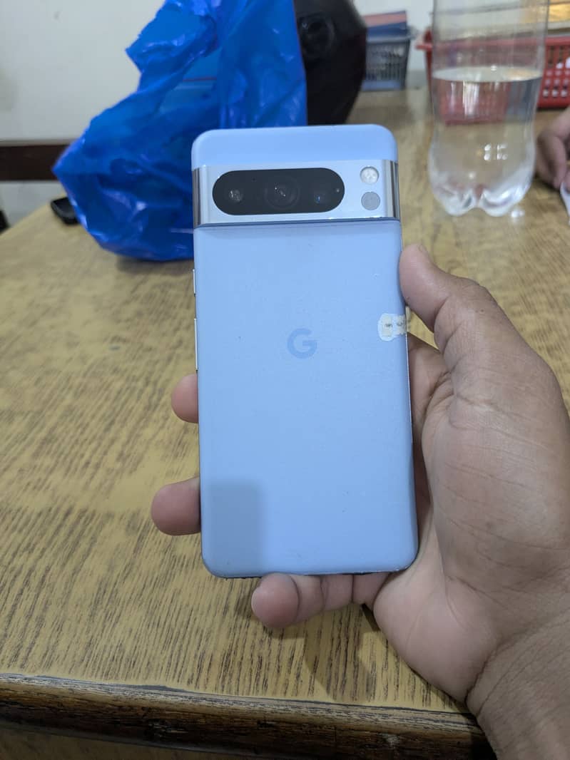 Google Pixel 8 Pro 0