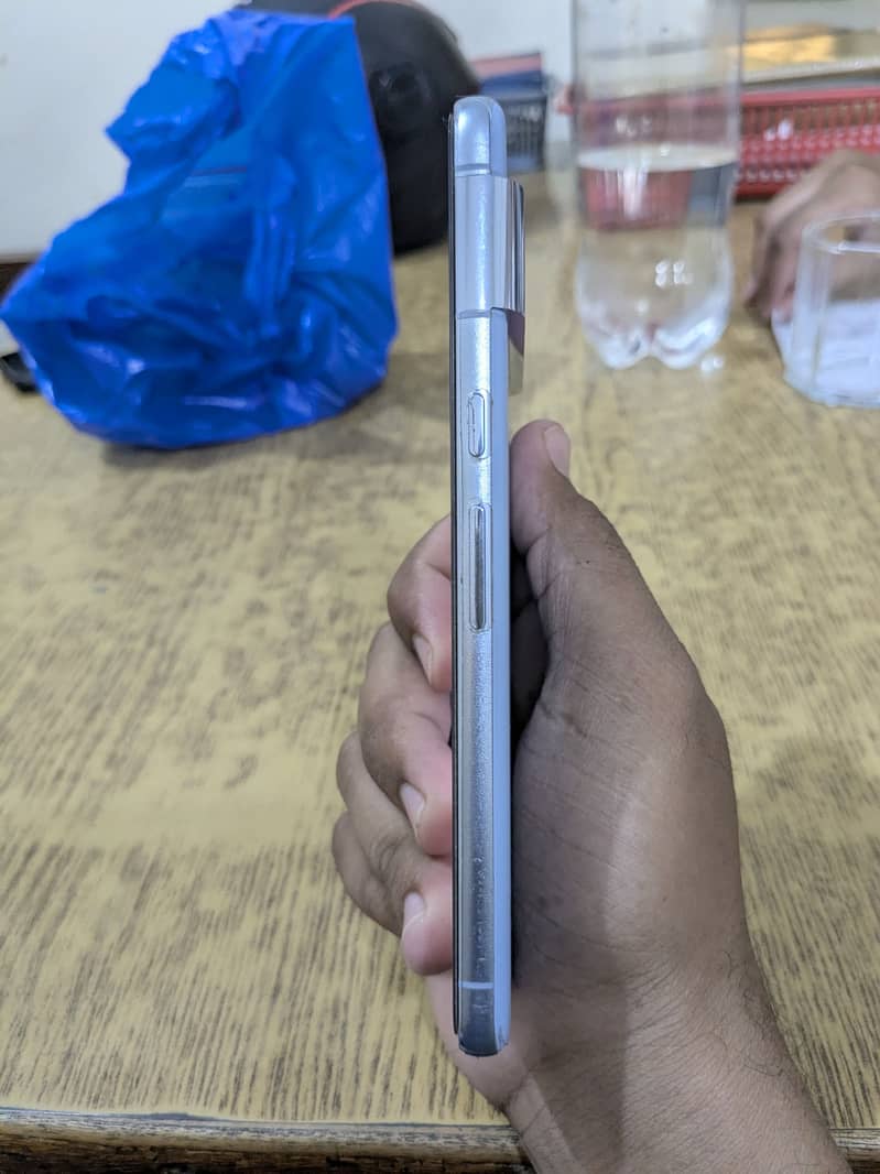 Google Pixel 8 Pro 1