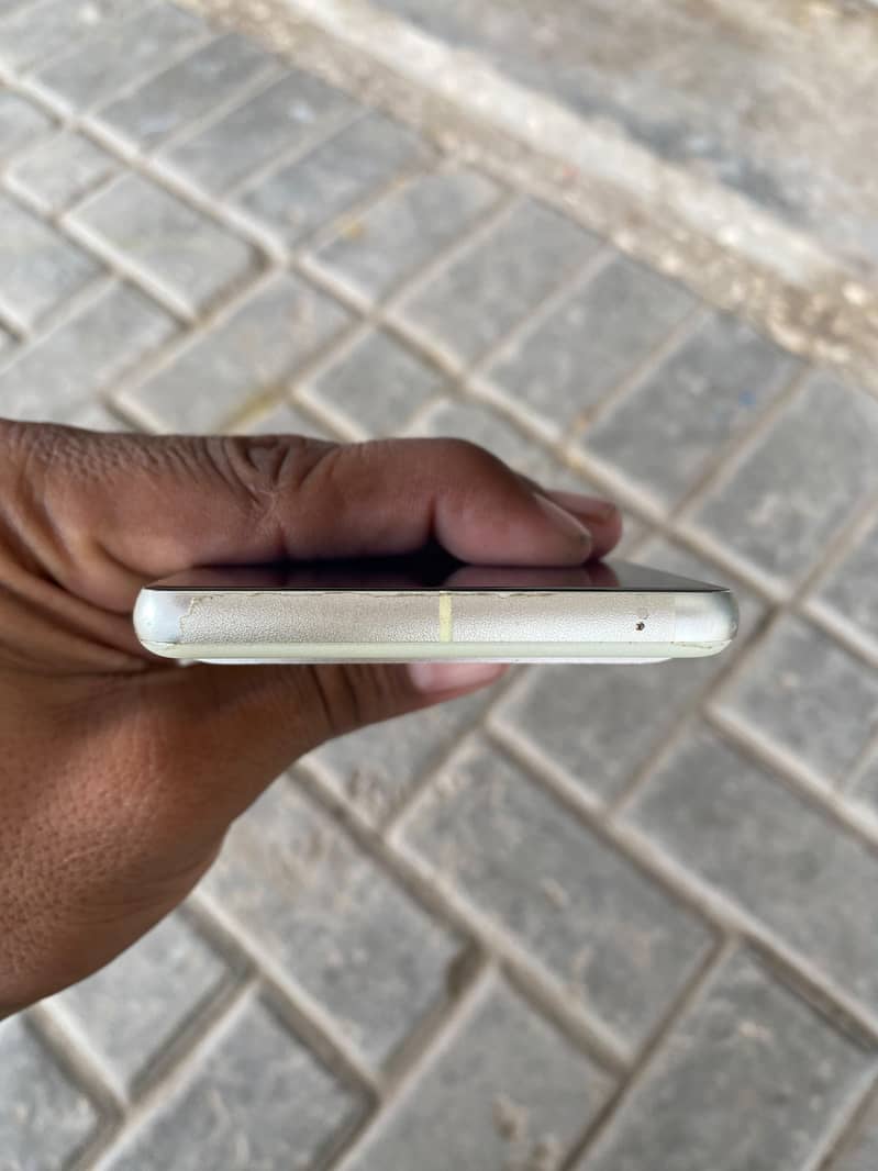 Google Pixel 7 6