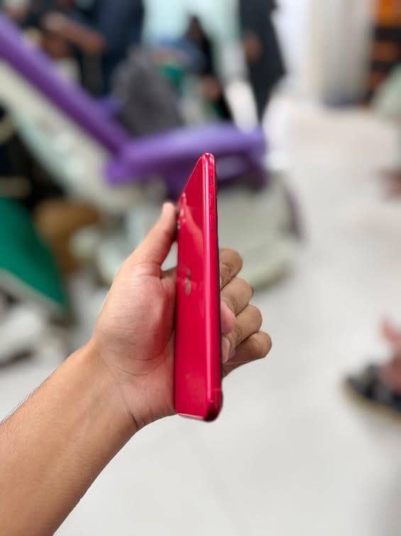 Apple iPhone 11 2