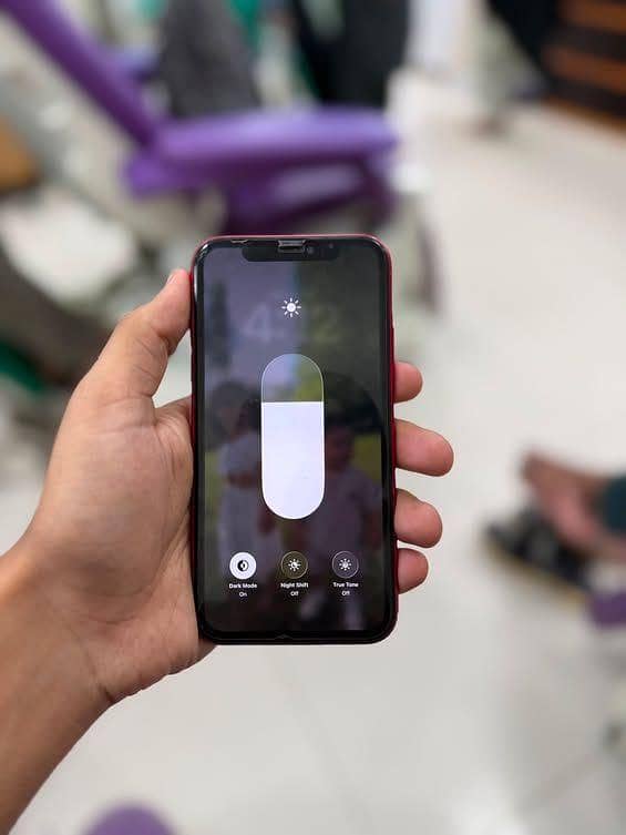 Apple iPhone 11 3