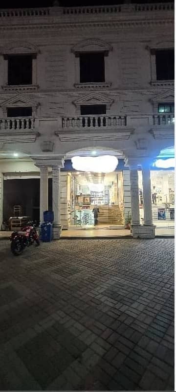 Gujranwala Fazal Centre 2.5 Marla Shop For Sale