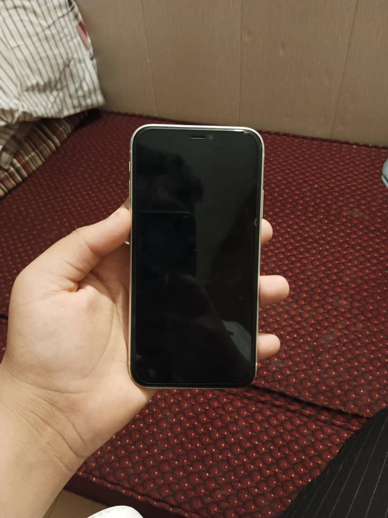 Apple iPhone 11 1