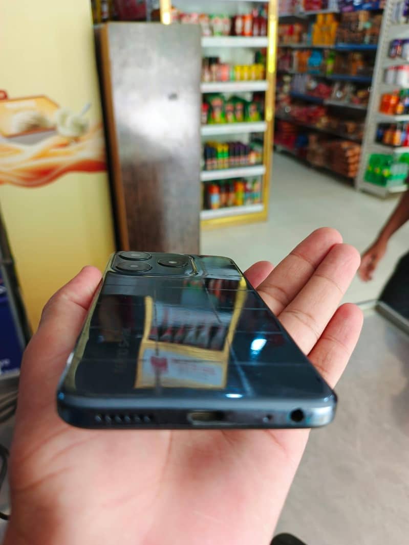 Tecno Spark 10C 4