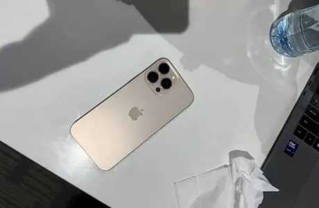 Apple iPhone 16 Pro Max