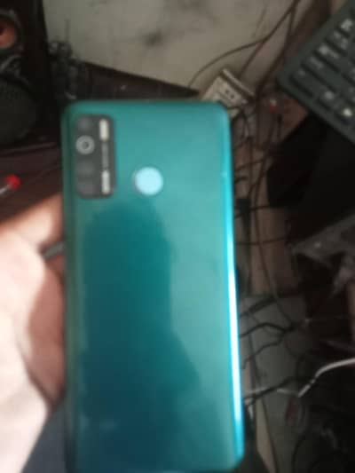 Tecno CAMON 15