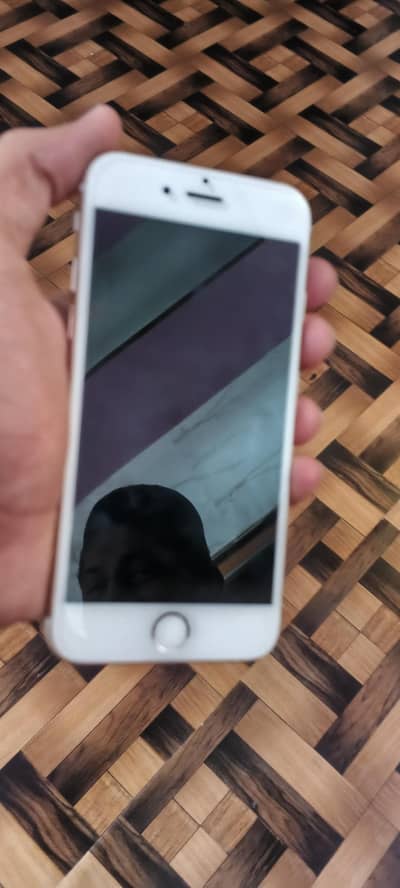 Apple iPhone 6