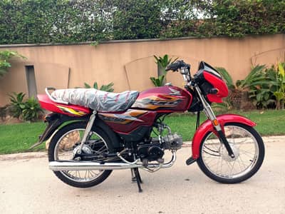 honda CD 70 Dream 2025 end 2026 shape 4500km driven only like new bike
