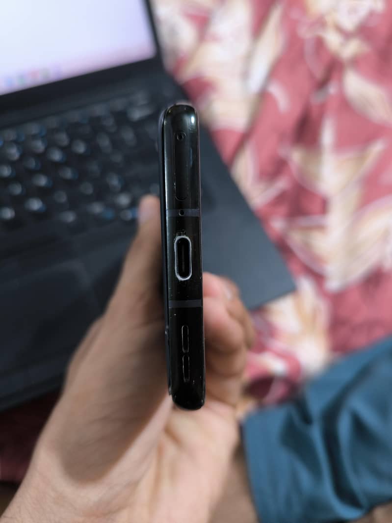 One Plus 9 Pro 4