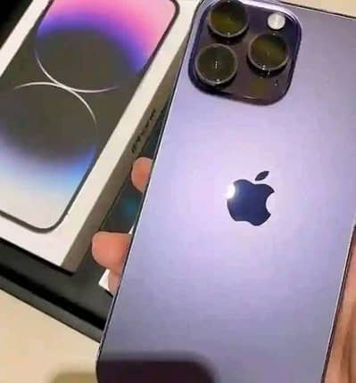 i Phone 8plus, 11,12,13,14,15 pro max on instalment Whatsap 3224144692