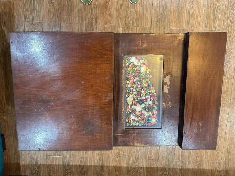 Extendable center table 0