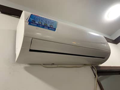 DAWLANCE Air Conditioner 1 Ton LVS Pro 15