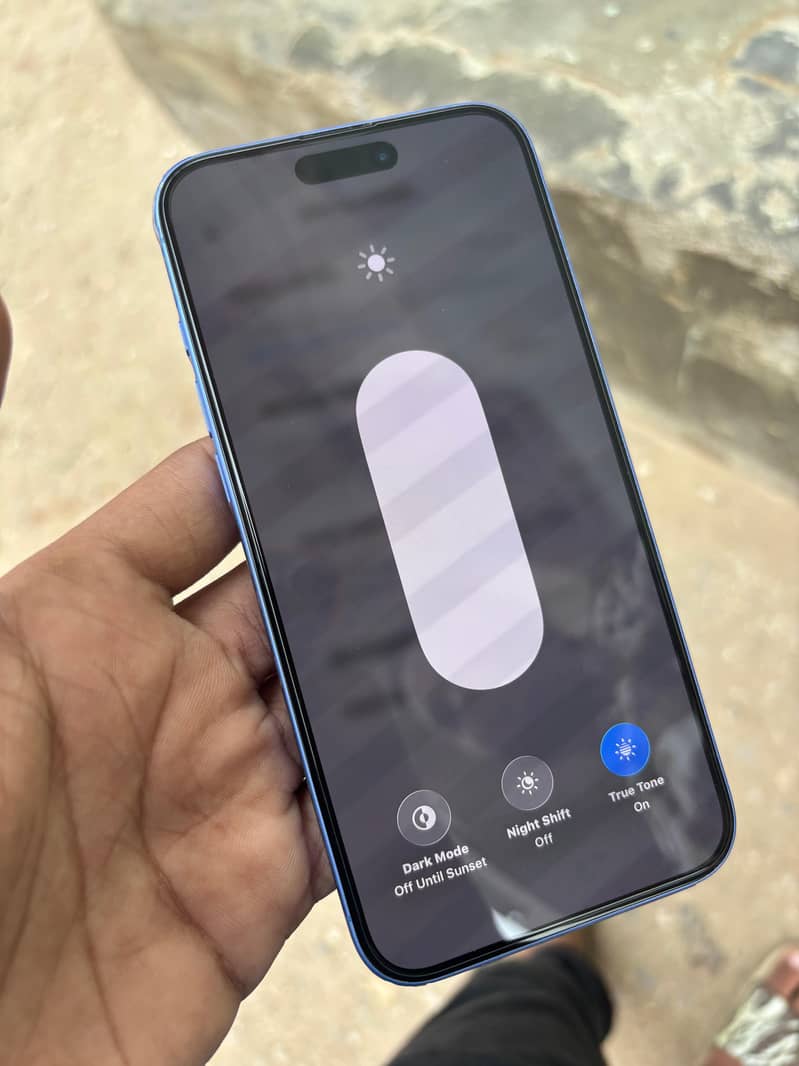 Apple iPhone 16 Plus 8