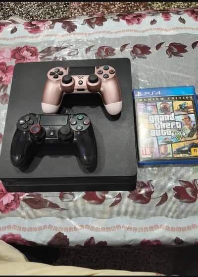 PS4 500GB Slim (Read Desc) + 2 Controllers + GTA 5 + All Cables