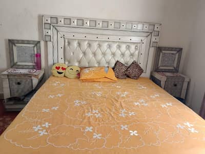 Bedroom set