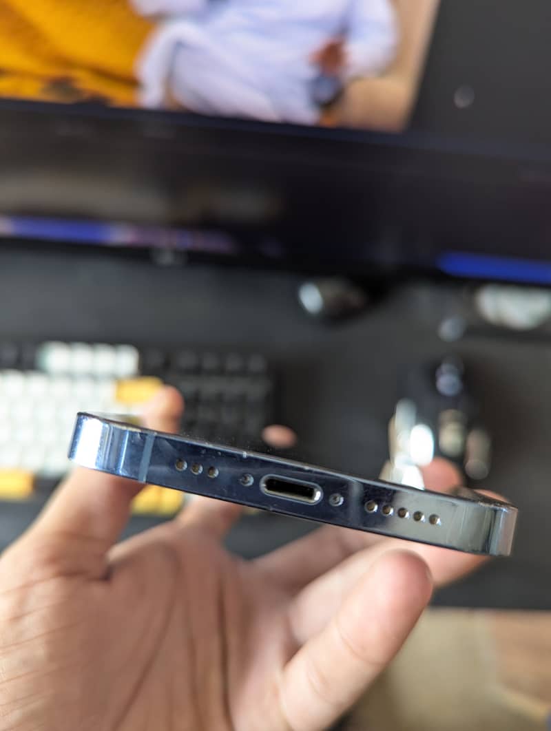 Apple iPhone 13 Pro 6