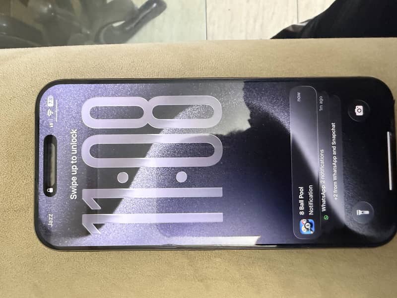 Apple iPhone 16 Pro Max 1