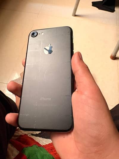 Apple iPhone 7