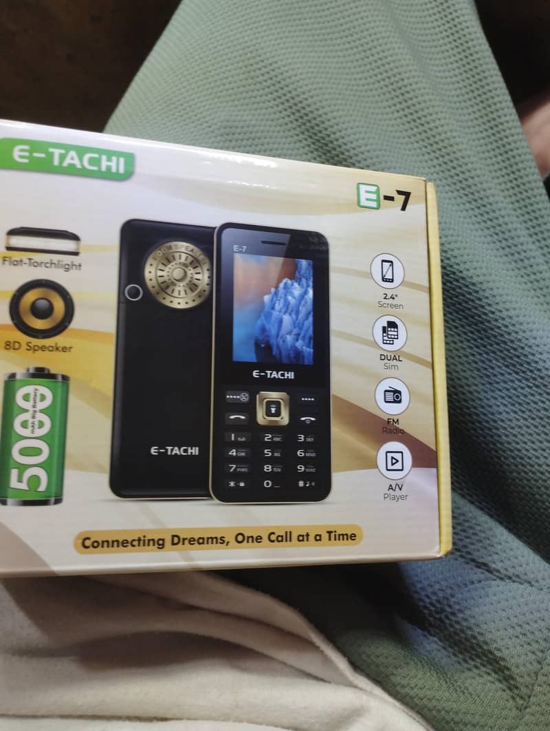E-Tachi E7i 3