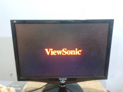 2 computer LCD