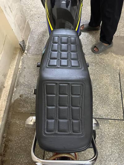 honda 125 seat