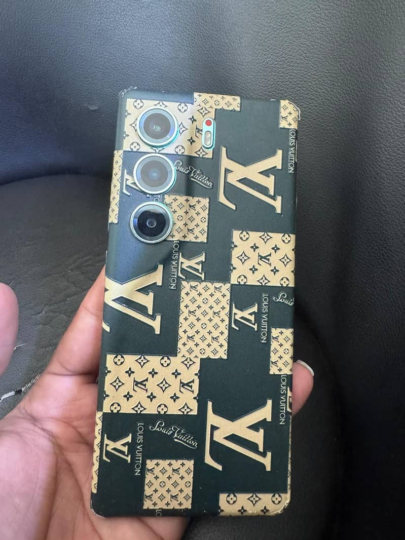 Tecno camon 40 5