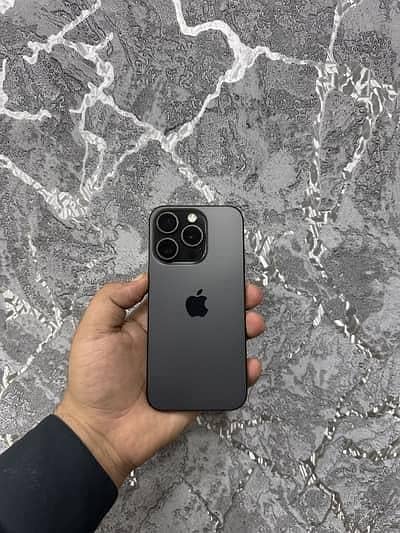 Apple iPhone 15 Pro