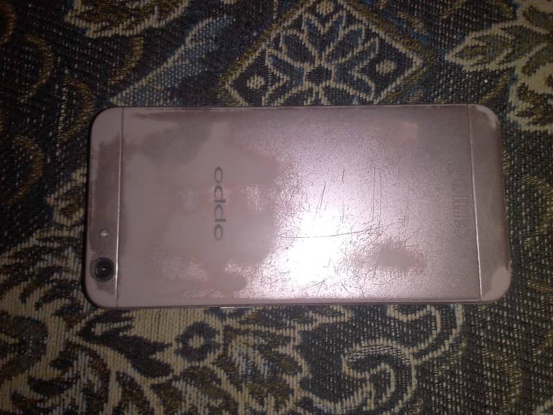 OPPO A57 1