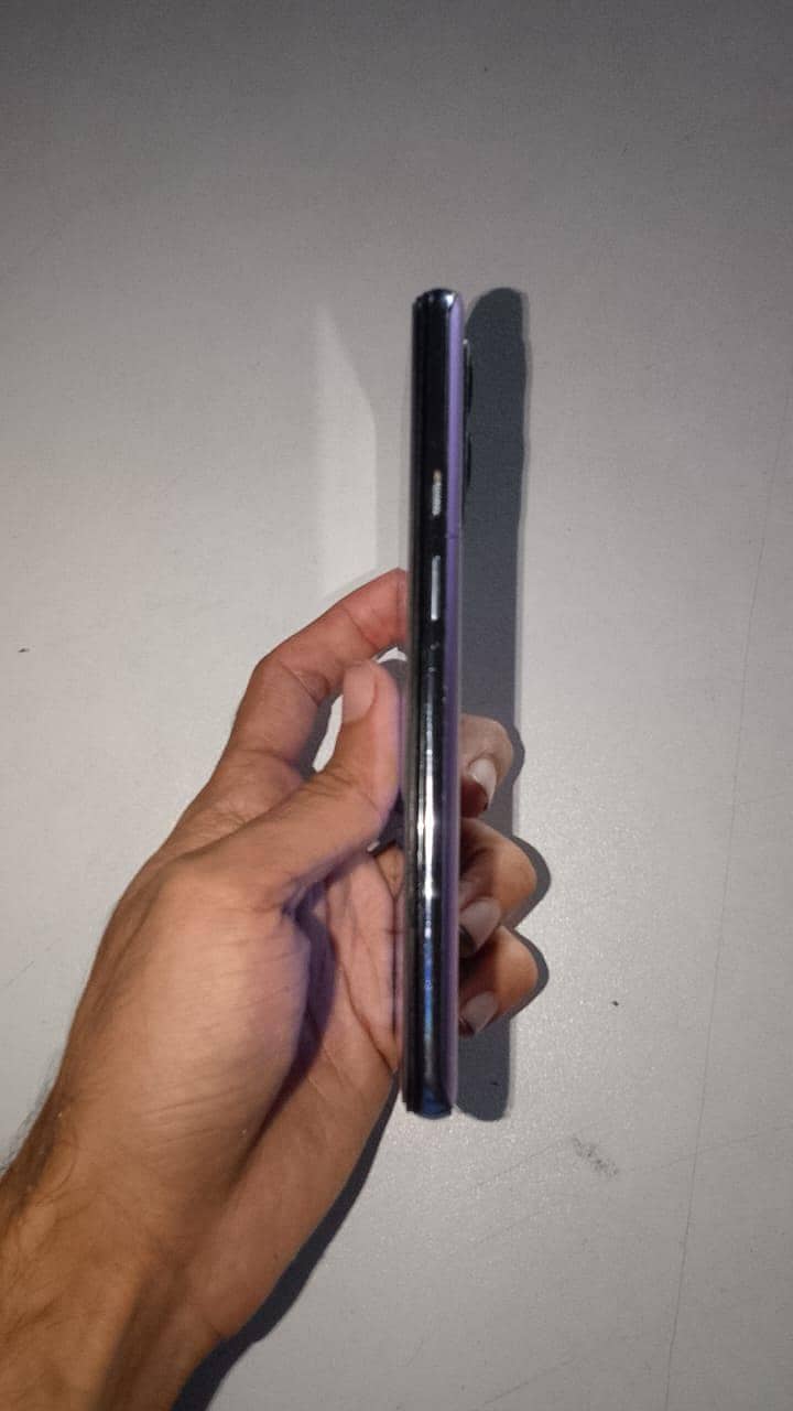One Plus 9 4