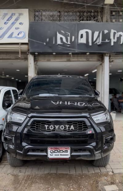 Toyota Hilux revo gr 2024