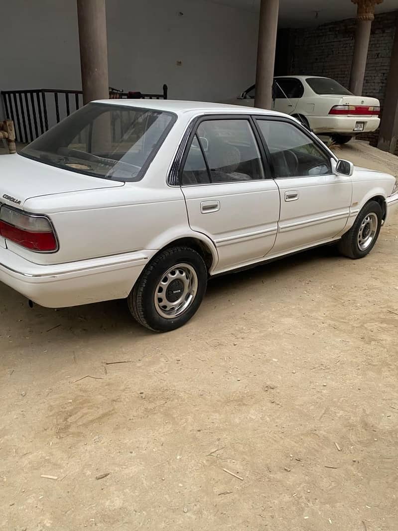 CORROLA 88 7