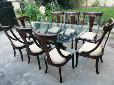 8 seater dinning table/6 seater dinning table