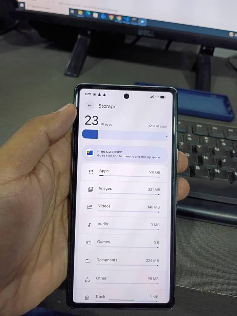 Google Pixel 7a 3