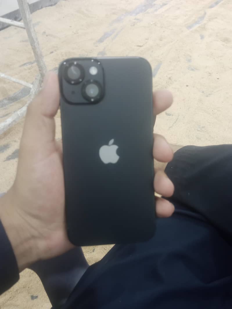 Apple iPhone 14 4