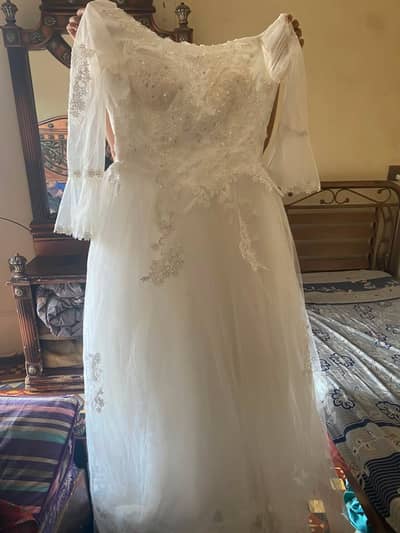 Long white maxi