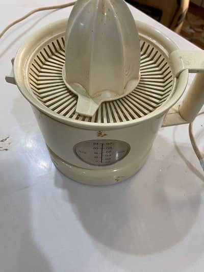 juicer,Toaster, spices blender,