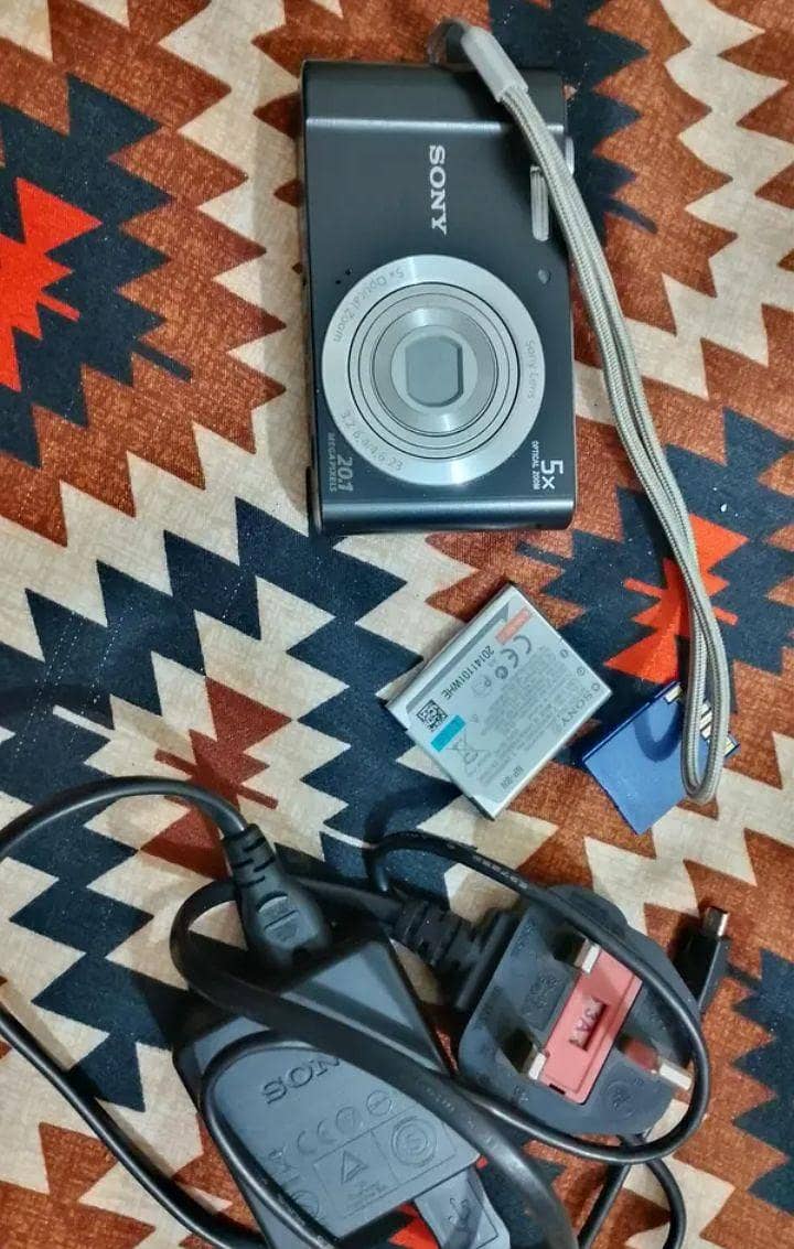 Digital Camera 1