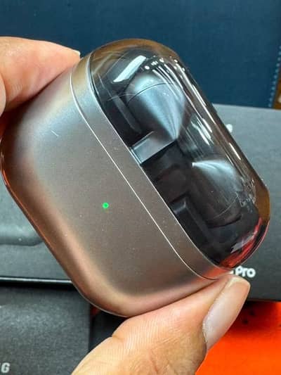 Samsung buds 3 pro 10/10 condition complete box