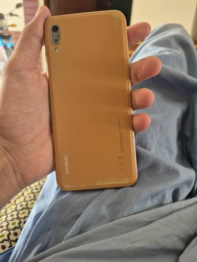 Huawei Y6