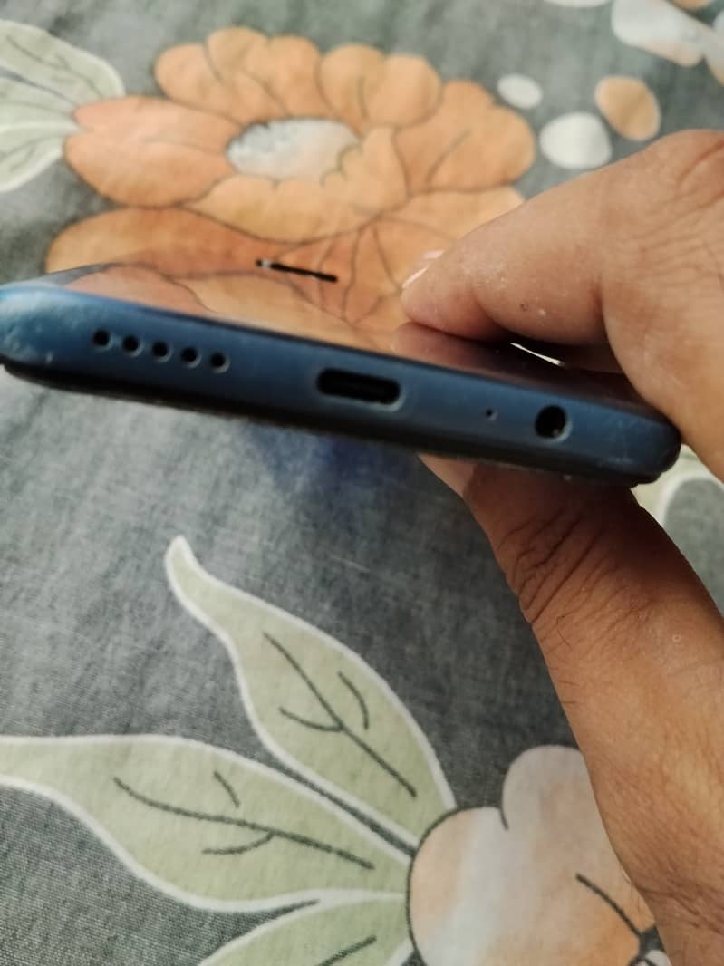Xiaomi Redmi Note 9 5