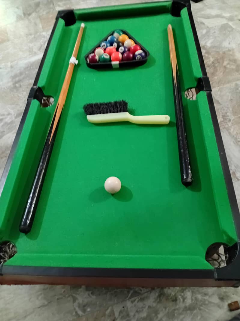 mini snooker 1