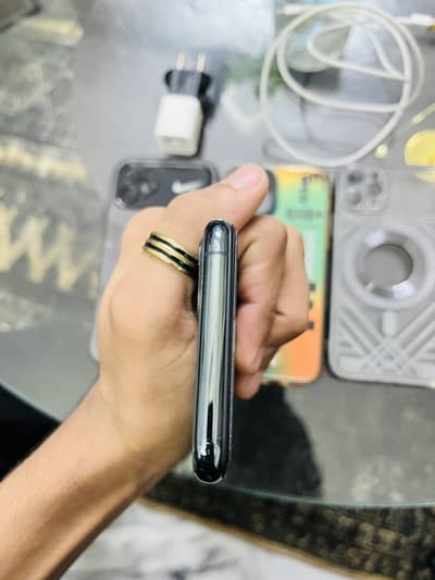 Apple iPhone 11 Pro