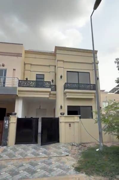 Brand New 5 Marla House for Sale in Citi Housing Faisalabad Prime Location